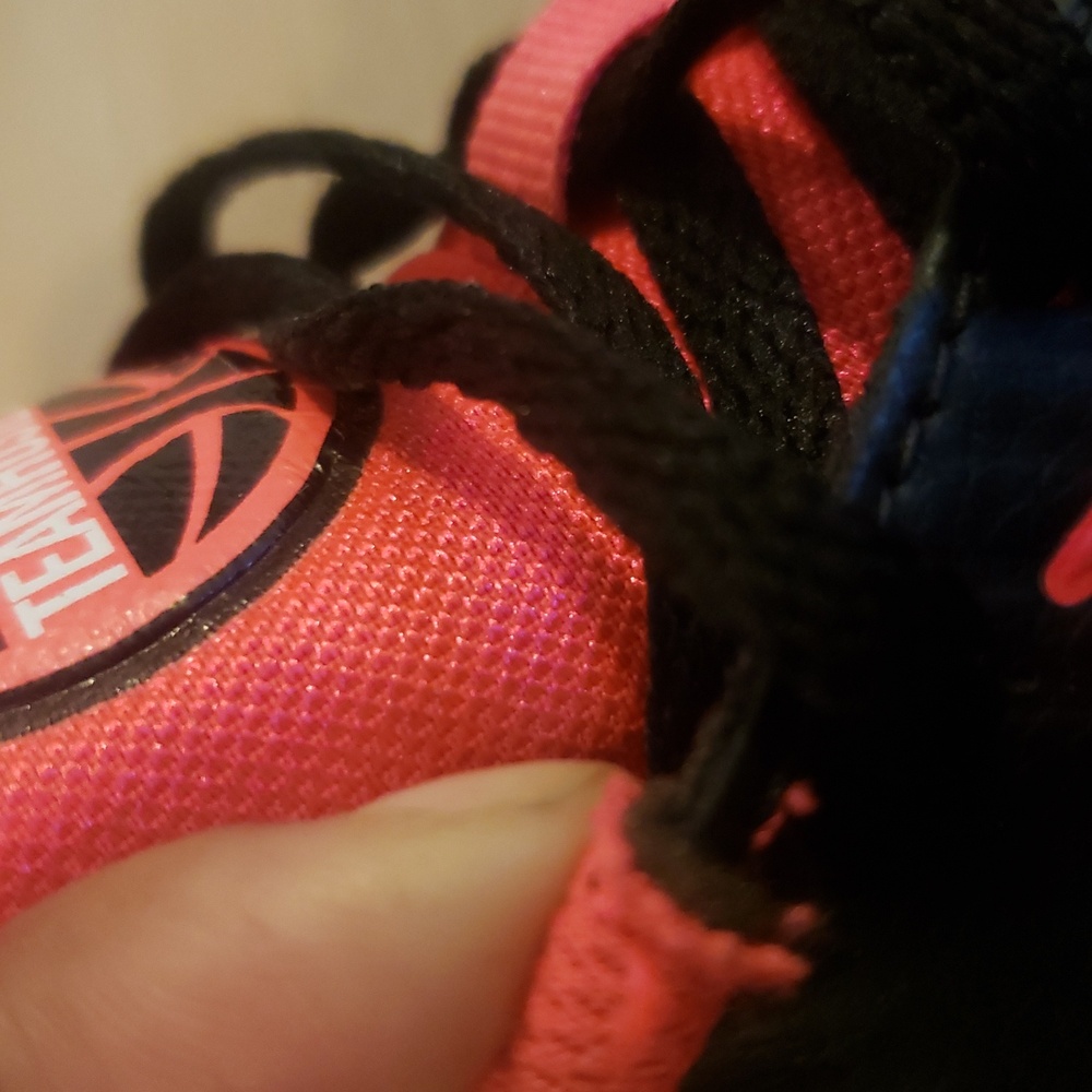 💫Nike Team Hustle D 9 Black and Pink Sneakers - Picture 10 of 10